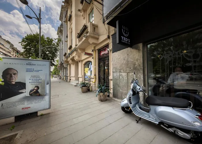 Athenaeum Spacious& Cozy 1br Prime Location W Balcony * Bukarest