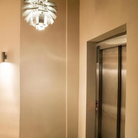 Apartment Athenaeum Downtown By Pretty *