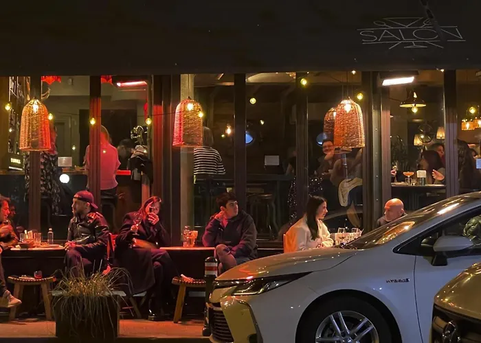 Athenaeum Spacious& Cozy 1br Prime Location W Balcony